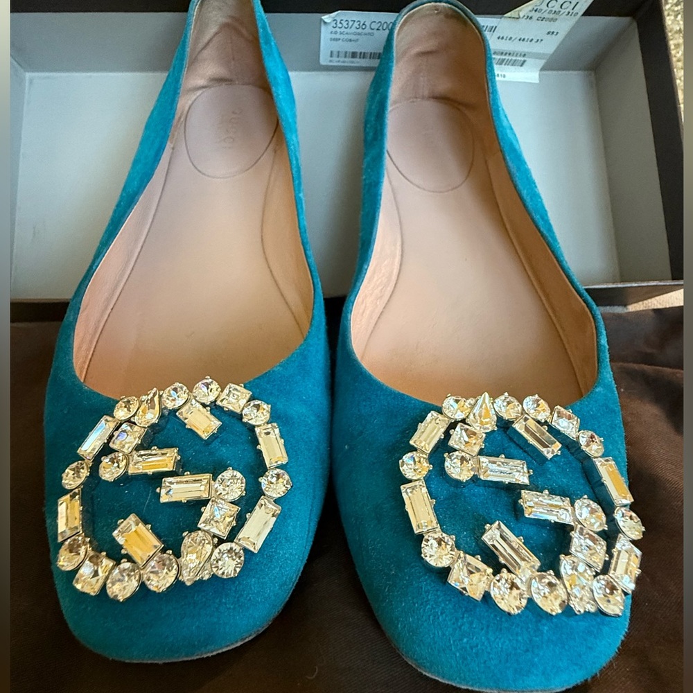 Gucci Turquoise Crystal Embellished Flats